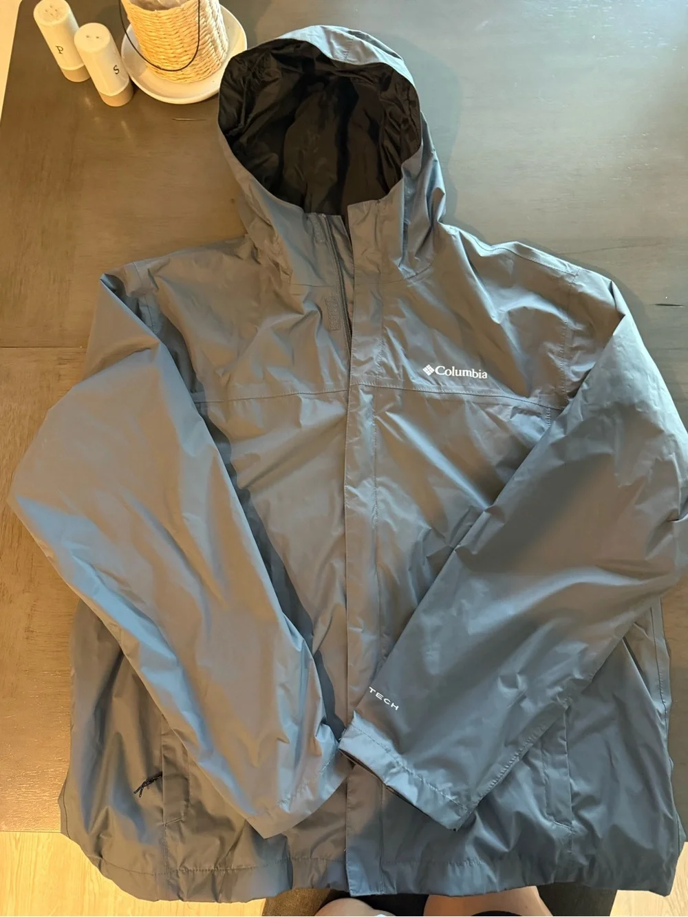 Columbia Men’s Slate Gray Hooded Rain Jacket